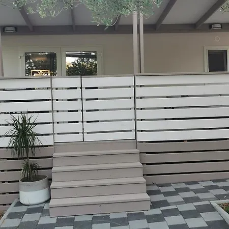 مكان تخييم Camp Port