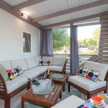 Camp Port مكان تخييم