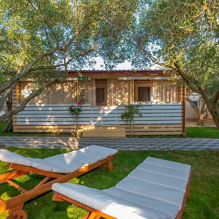 Camp Port 4* Pakoštane