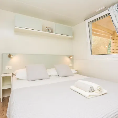 Camp Port Campsite Pakostane