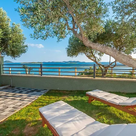 Camp Port 4* Pakostane