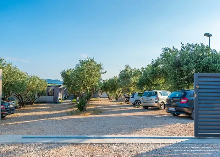 Κάμπινγκ Camp Port Pakoštane